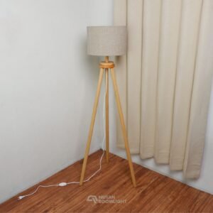 Lampu Lantai Berdiri Floor Lamp Minimalis Model Tripod Kayu NRL-SFL10